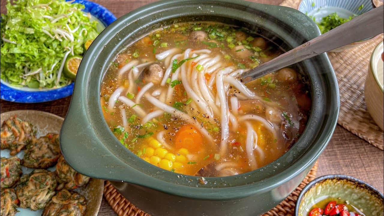 Bánh canh chả nấm thì là siêu ngon